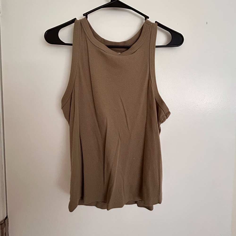Green ribbed tank